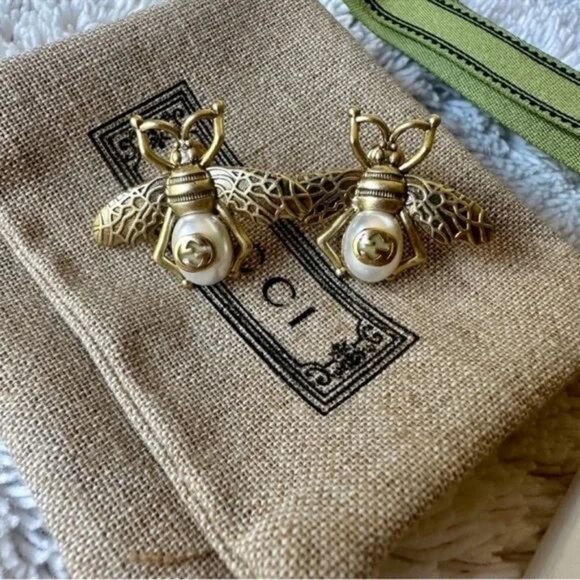 New Gucci bee earrings with box and bag - Picture 4 of 4
